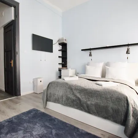 Standard By Hi5- Bacsó *